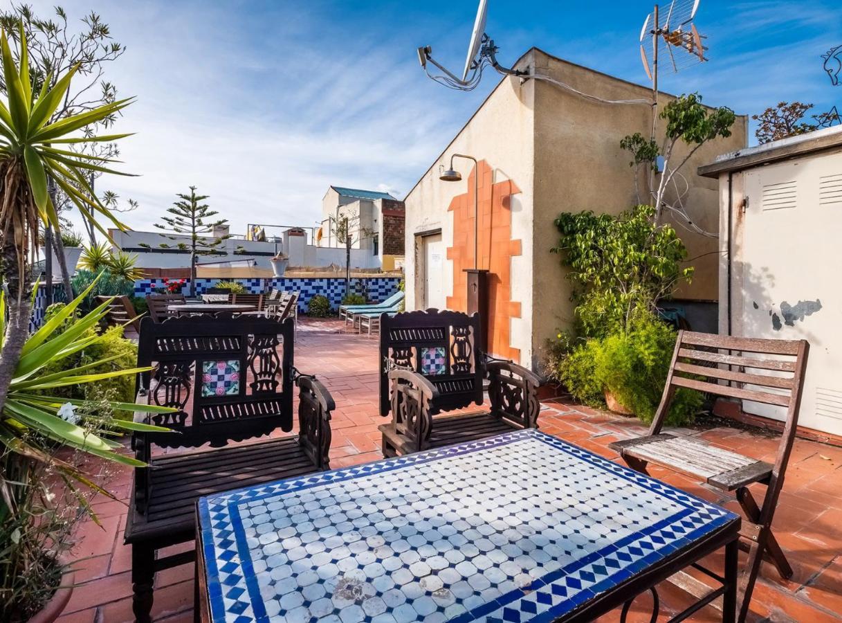 Apartamentos El Pintor Барселона Экстерьер фото