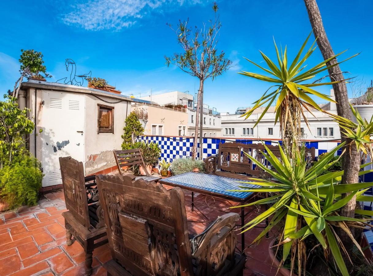 Apartamentos El Pintor Барселона Экстерьер фото