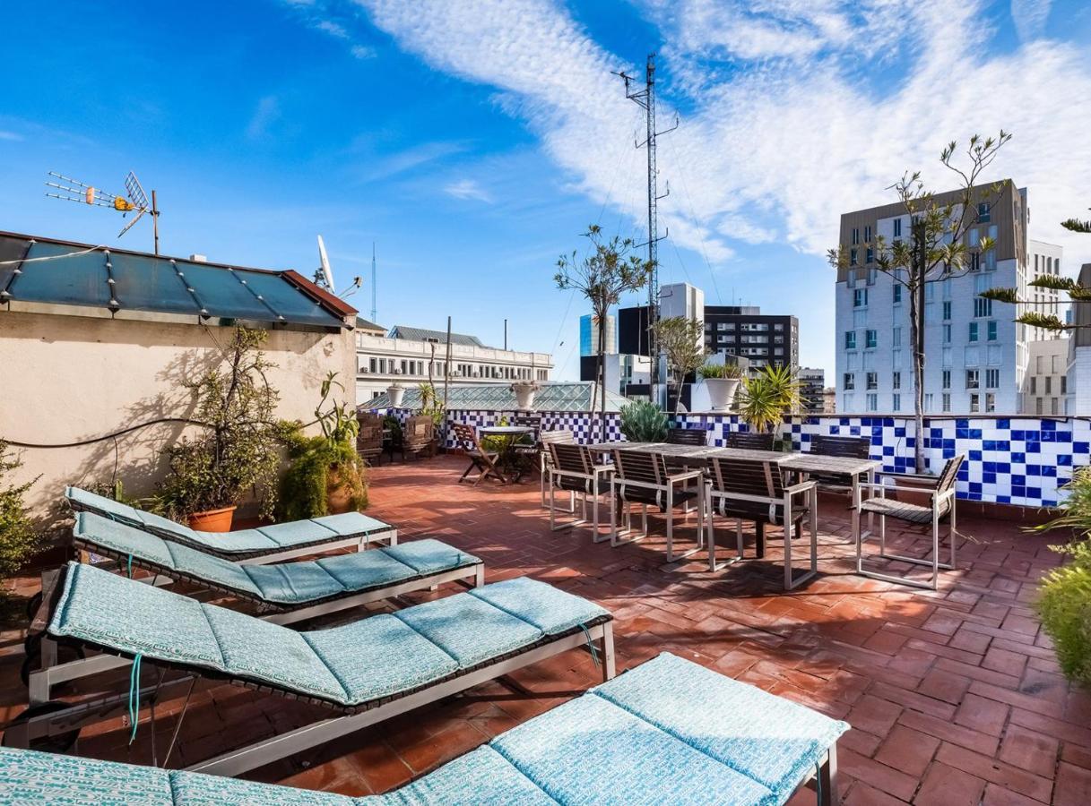 Apartamentos El Pintor Барселона Экстерьер фото