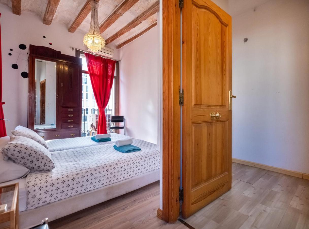 Apartamentos El Pintor Барселона Экстерьер фото