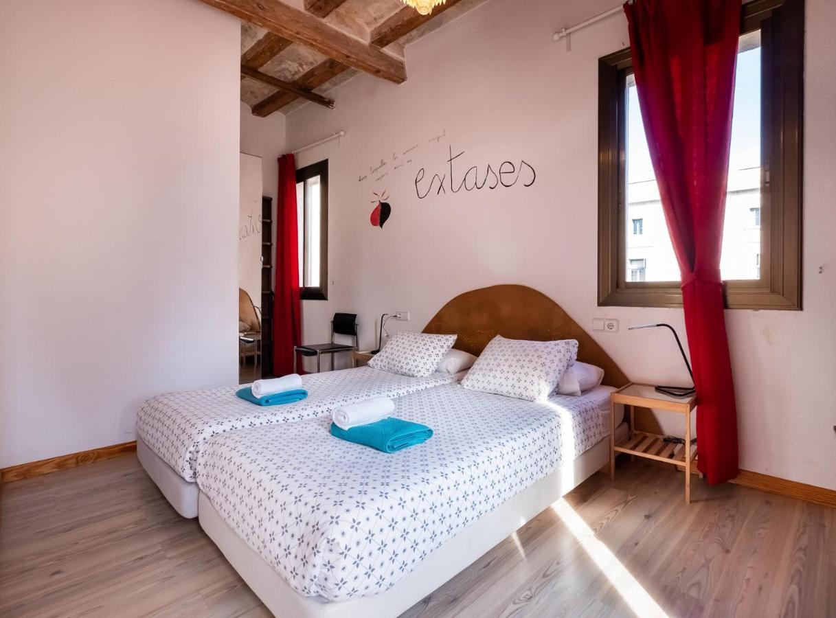 Apartamentos El Pintor Барселона Экстерьер фото