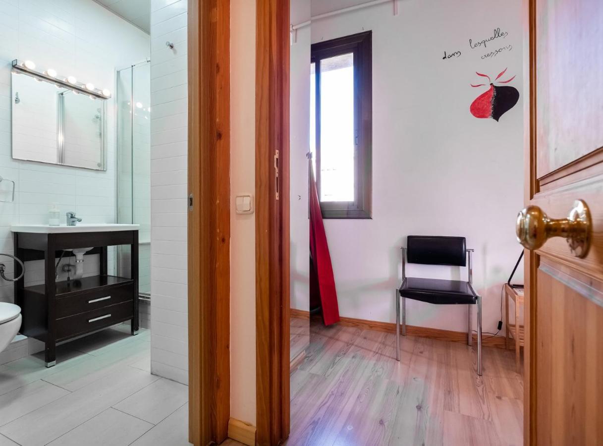 Apartamentos El Pintor Барселона Экстерьер фото